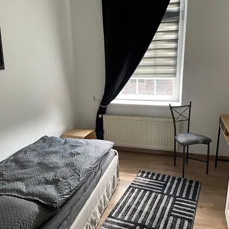 Landgut Vor Den Toren Von Koeln * Niederkassel