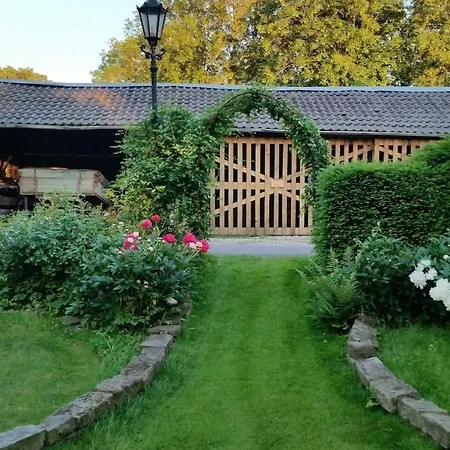 Landgut Vor Den Toren Von Koeln Διαμέρισμα Niederkassel