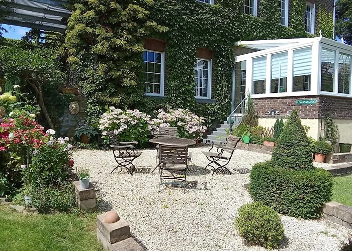 Landgut Vor Den Toren Von Koeln Apartmán *